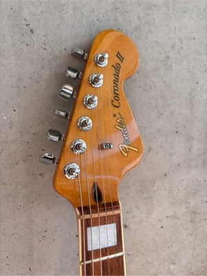 Fender Modern Player Coronado II in Black Cherry Burst  Bild 5