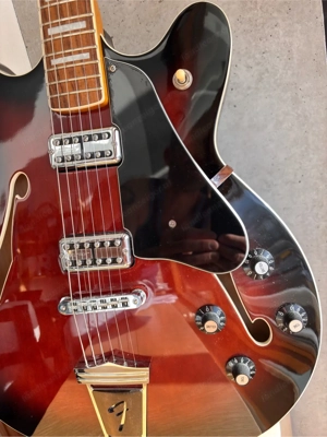 Fender Modern Player Coronado II in Black Cherry Burst  Bild 4