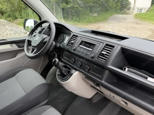 VW T6 Transporter 2.0 TDI  Bild 8