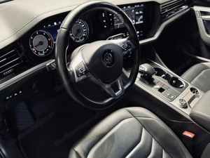 VW Touareg 3.0 V6 TDI Elegance  Bild 7