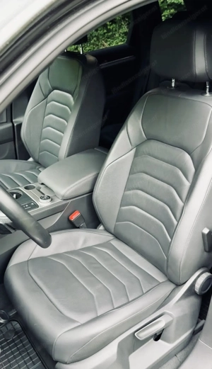 VW Touareg 3.0 V6 TDI Elegance  Bild 3