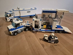 Lego Polizei LKW's 2 Stück