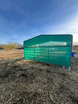 Demontierbarer Pferdeunterstand Bild 2