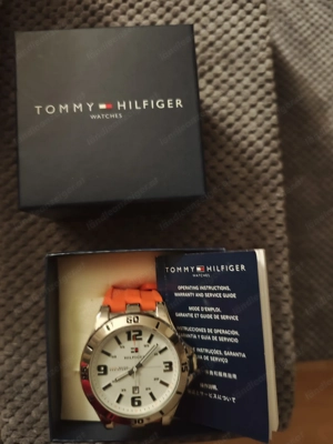 Hilfiger Herren Uhr sehr neuwertig  Bild 2