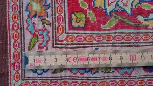 Hereke Seidenteppich, handgeknüpft Bild 4