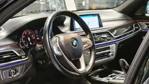 BMW 730 Bild 13