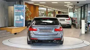 BMW 335 Bild 8