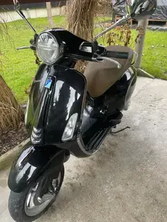 Vespa Piaggio, Primavera 50 4 Takt Bild 3