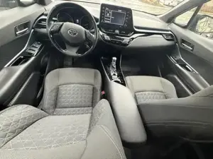 Toyota C-HR Bild 8