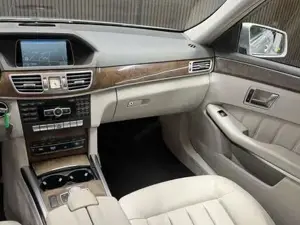 Mercedes-Benz E 350 Bild 14