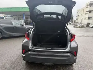 Toyota C-HR Bild 12