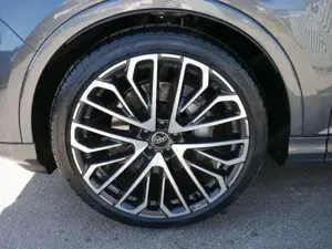 Audi Q7 S line 50 TDI*4X4*7-SITZE*AHK*PANO*22 ZOLL*LED*... Bild 3