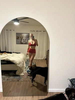 Hallo, ich bin sara, ich mache Hausbesuche.