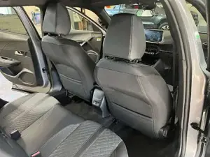 Peugeot 2008 Bild 19