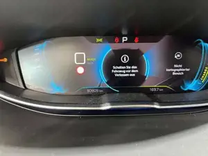 Peugeot 3008 Bild 10