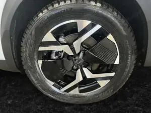 Peugeot 2008 Bild 13