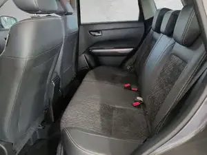 Suzuki Vitara Bild 7