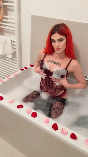 Rebeka New in Stadt  Bild 9