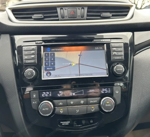 Nissan Qashqai Acenta *NAVI *KAMERA* PDC*AHK* Bild 9