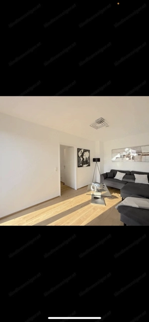 Schönes Zimmer in einem Penthouse zu vermieten!Mit Balkon! Bild 2