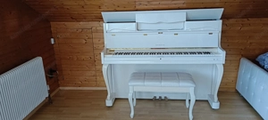 Schönes Klavier Bild 3