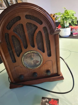 Retroradio mit kassette Bild 2