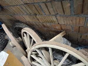 Stacheldraht, Stacheldrahtrollen zu verschenken