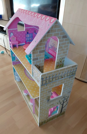 Puppenhaus  Bild 3