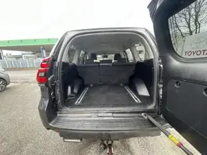 Toyota Landcruiser Bild 14