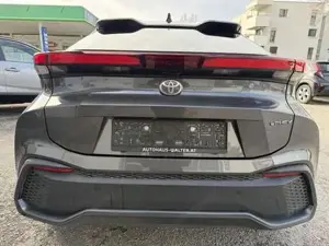 Toyota C-HR Bild 13