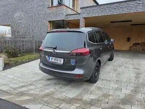 Opel Zafira Bild 4