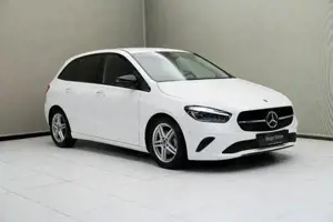 Mercedes-Benz B 180 Bild 1