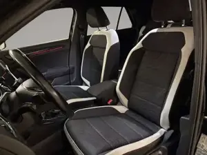 Volkswagen T-Roc Bild 9