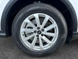 Audi Q5 Basis AHK+NAVI+SHZ+PDC TFSI 150 kW (204PS) 7-Ga... Bild 6