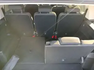 Volkswagen Touran Bild 16