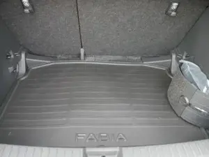 Skoda Fabia 130 Jahre Selection Plus 1,0 TSI DSG*SMARTLINK*... Bild 7