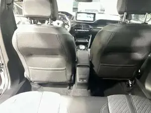 Peugeot 2008 Bild 15