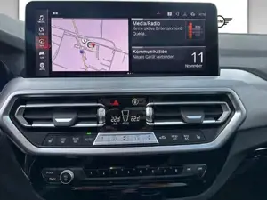 BMW X3 xDrive30e Head-Up // Anhängerkupplung // Komfortzugang Bild 8