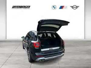 BMW X3 xDrive30e Head-Up // Anhängerkupplung // Komfortzugang Bild 12