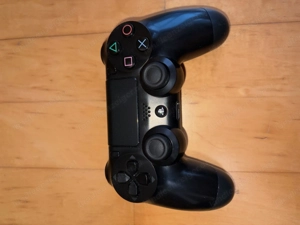 Sony DualShock 4 Controller