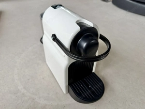 Krups Nespresso INISSIA XN100 Kaffeemaschine Bild 2