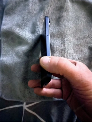 iPhone 14 top Zustand Bild 8