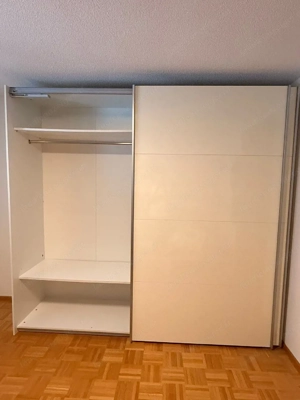 Kleiderschrank weiß   Schiebetüren   240 cm breit Bild 5