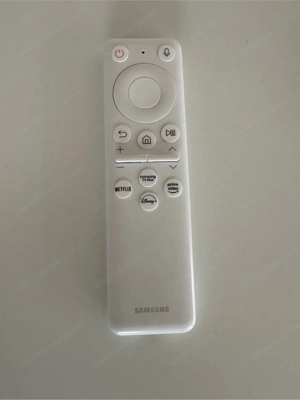 Smart Monitor Samsung 43 Zoll Bild 4