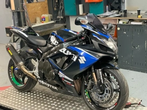 Suzuki GSX-R 750 Bild 3