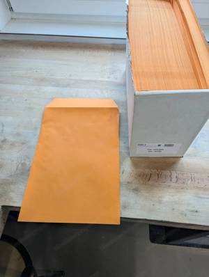 ÖKI Kuverts Versandtaschen C4 fensterlos orange Bild 2