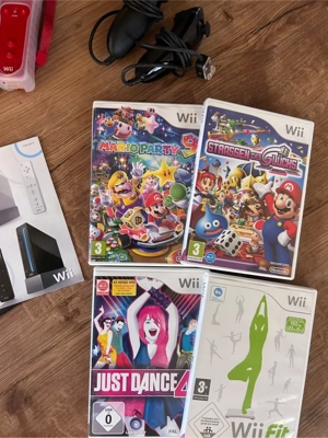 Nintendo Wii mit OVP Bild 2