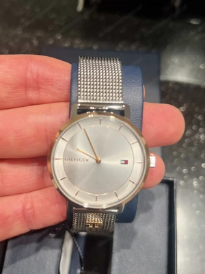 Tommy Hilfiger Uhr ungetragen NEU Bild 2
