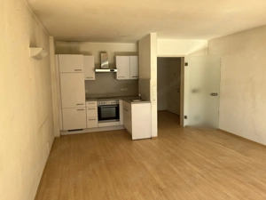 Sonnige Gartenwohnung in ruhiger Zentrumslage von Dornbirn -  ideal für Singles oder Anleger Bild 2