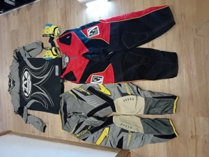 Motocross Ausrüstung  Bild 2